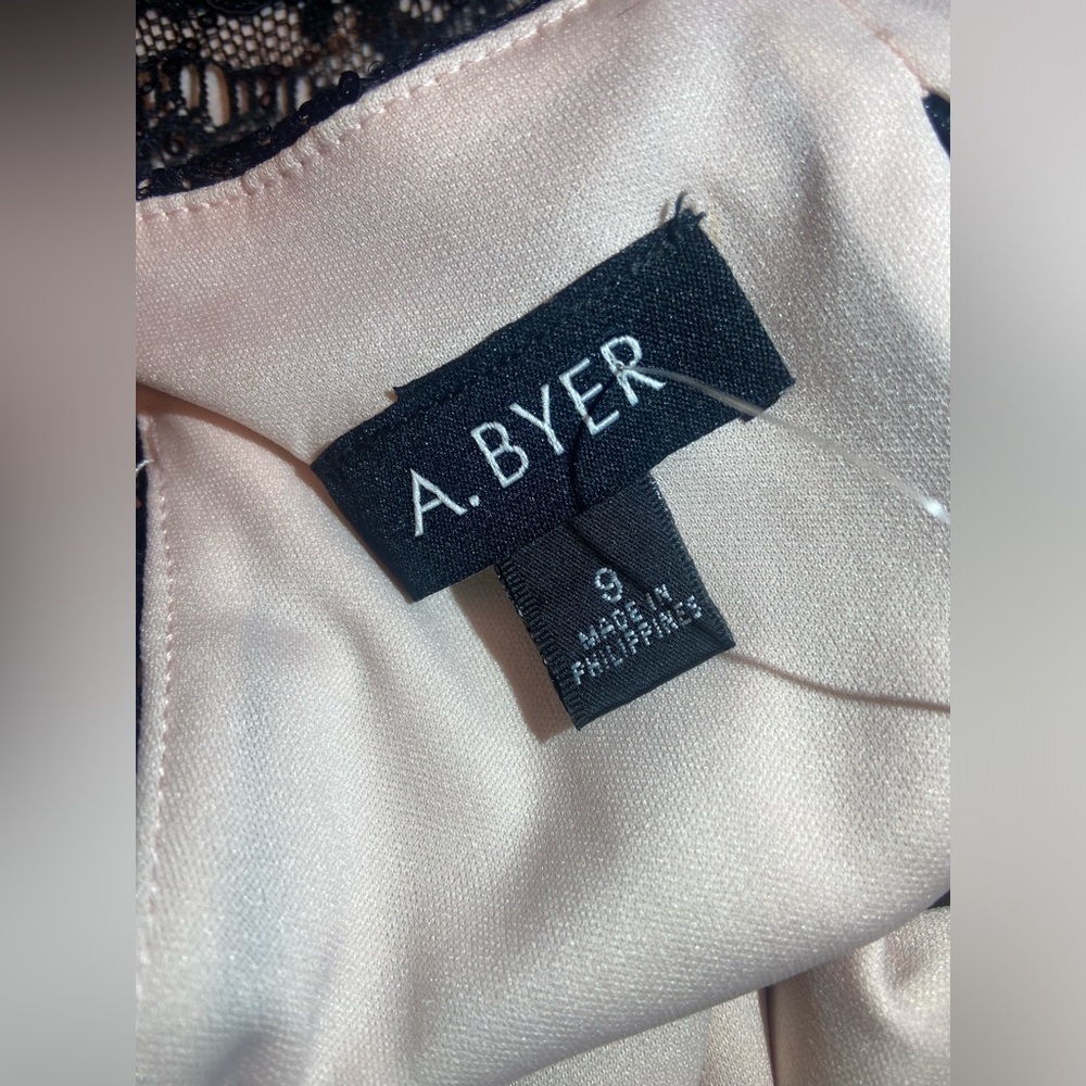 A.BYER top - Picture 5 of 5